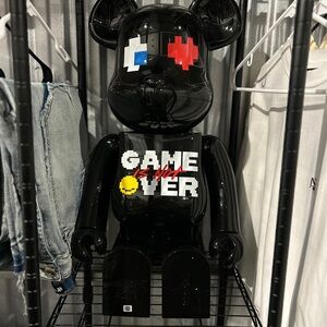 BearBrick X pac-man x grafflex crew 1000%
